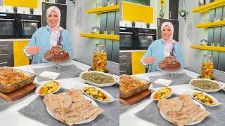 العزومة مع الشيف فاطمة أبو حاتي | صينية بطاطس بالدجاج - بامية ويكا - كيكة الموز بالكراميل