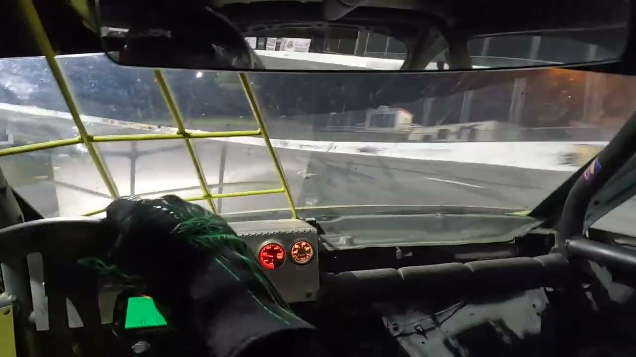 We went 1, 2 tonight at New Smyrna! Arron Foye with the win and Charles friddle with second place!