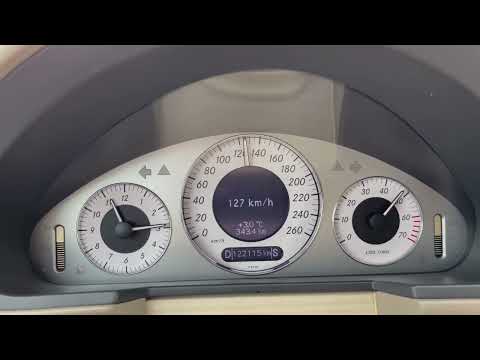 Mercedes E320 W211 224 hp 3.2 V6 naturally aspirated engine 0 - 200 km/h acceleration