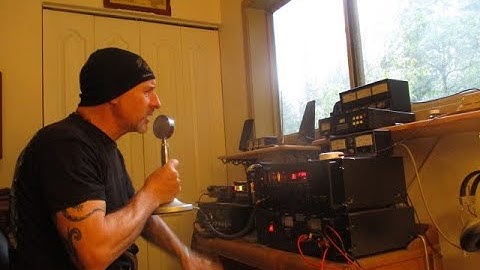 How CB radio skip works