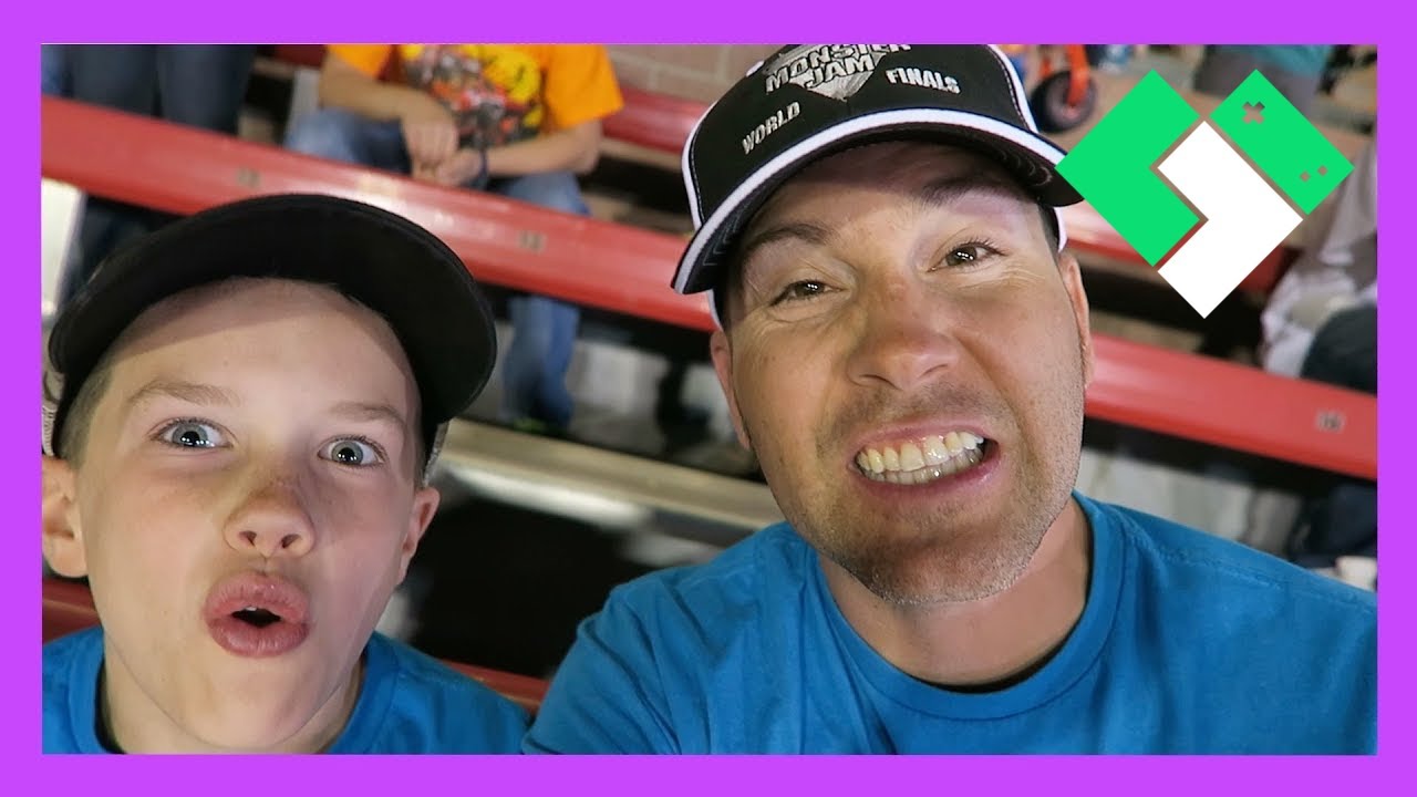 MONSTER JAM WORLD FINALS RACING (27.03.15 - День 1092) | Clintus.tv