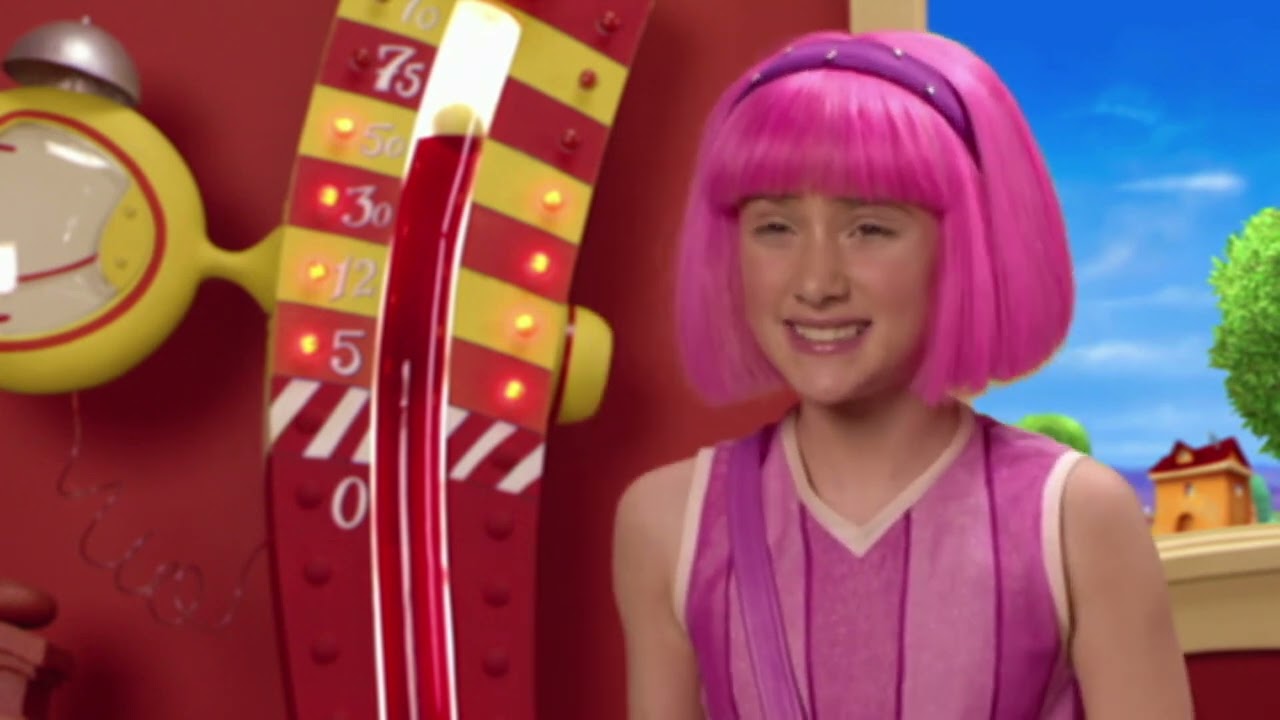 The Energy In Lazy Town Is Low 😱 | Lazy Town | Wildbrain Little Jobs