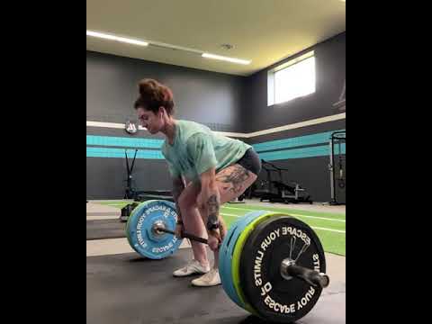 Beautiful Strong Body & Heavy Deadlift Workout | Brute Lifting Girls #shorts