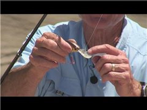 Fishing Lures & Baits : How to Rig a Crankbait 