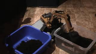 Huina Fm 1580 V3 Erster Test Blumenerde Baggern