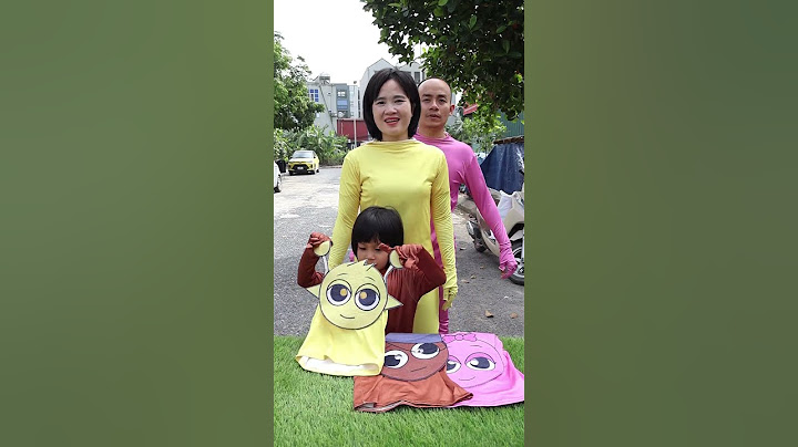 Team Spidey Choose Mask With Doll Squid Game Nono