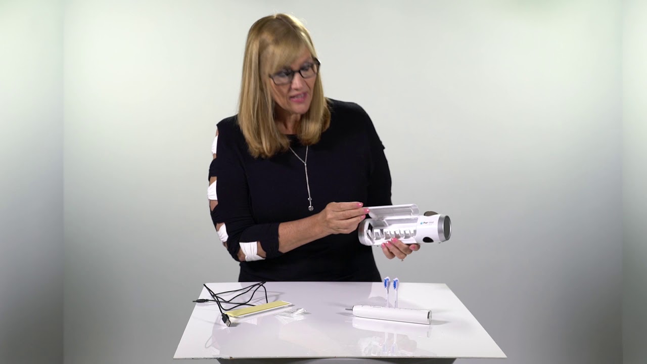 Pur-Well Living UV Light Toothbrush Sterilizer