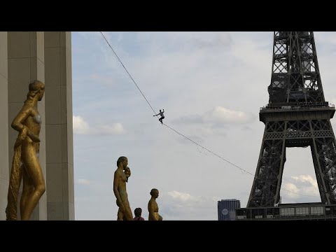 French tightrope walker completes 600-meter walk on slackline in Paris