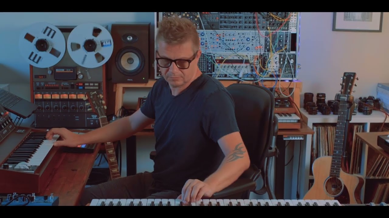 Between The Cuts – music for long focus tasks like video editing (4-Hour Set on Bandcamp)