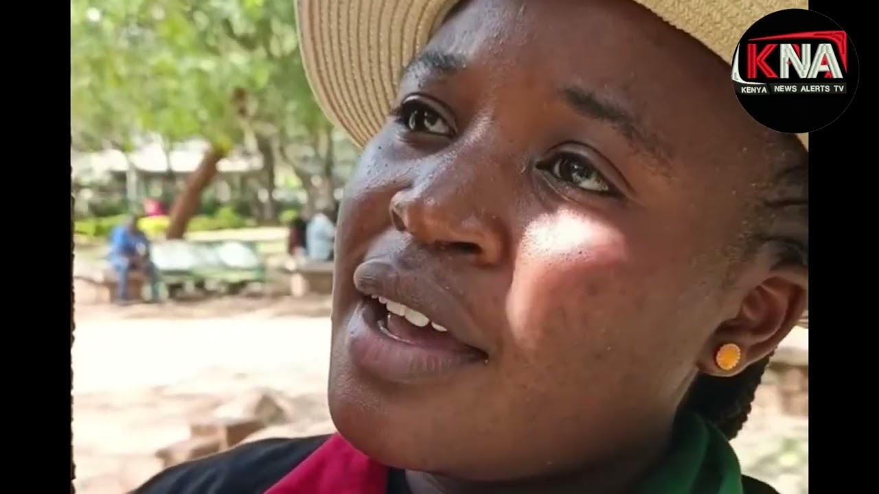 A LADY UNDER A 72HRS TREE HUGGING CHALLENGE IN RAILA'S MEMORY AND HONOUR.