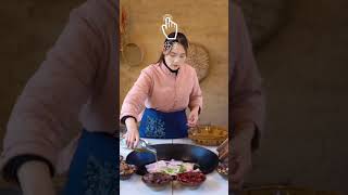BEAUTIFUL GIRL COOKING FOOD | CHINESE FOOD 2021