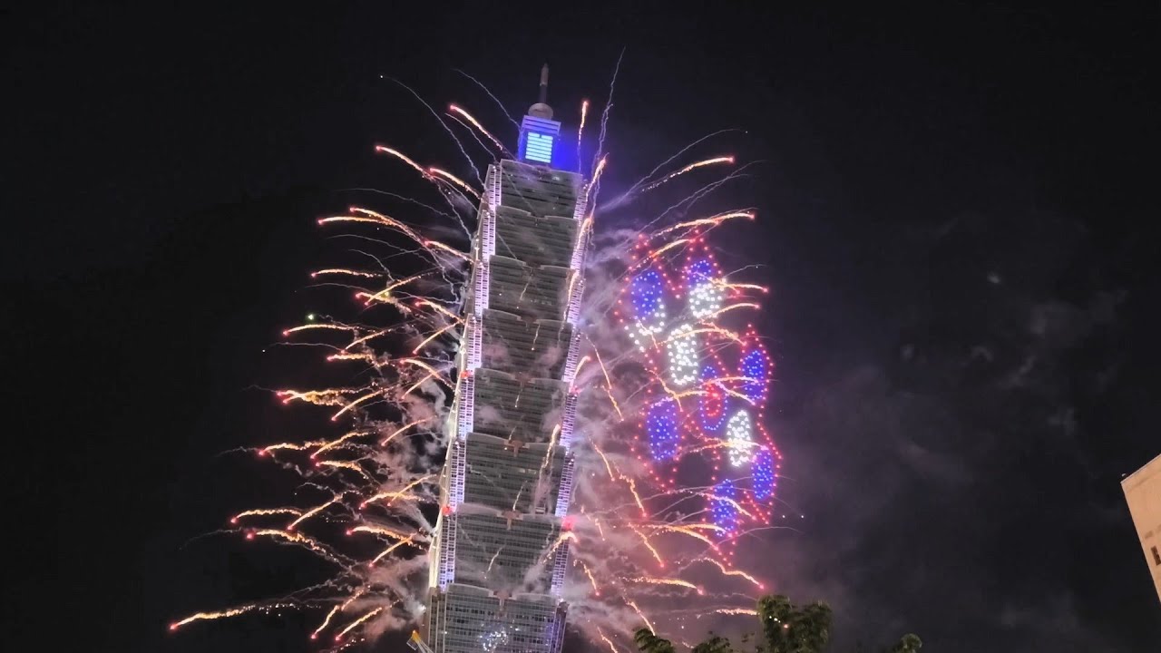 114年雙十國慶 • 台北101【煙火 x 500架無人機秀】