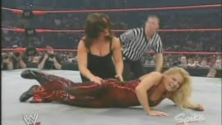 02.16.04 RAW - Trish Stratus & Victoria vs Molly Holly & Jazz