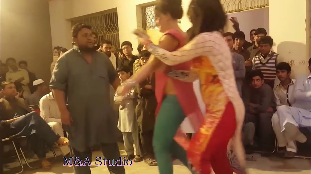 Pathan Girl Wedding Dances In Local Hujra Hot Hungama Youtube 