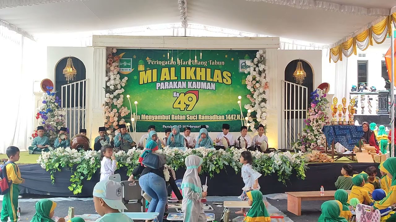 Penampilan Rebana (Telah Lahir Cahaya) I HUT MI Al Ikhlas Ke-49