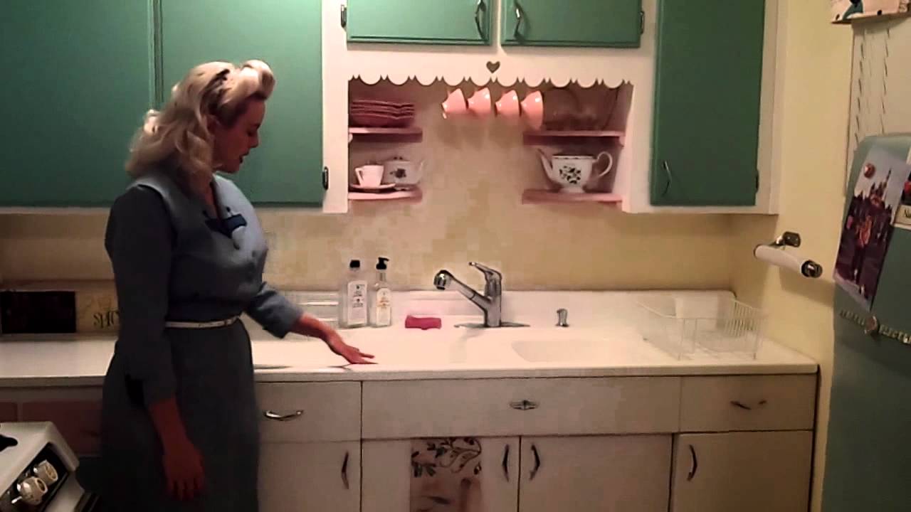 Dollie DeVille my vintage collection obsession