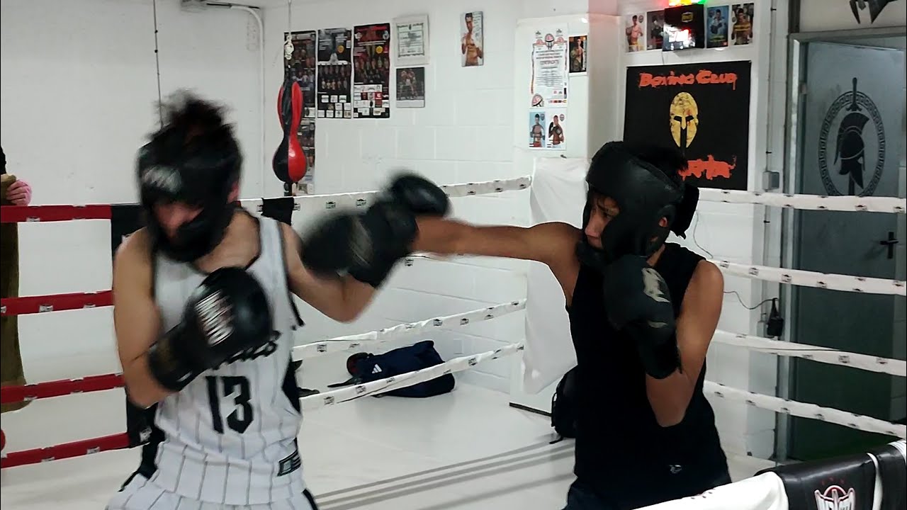 🔝Sparring Kick Boxing 🔝 Matias (esquina roja)  VS   Maximo esquina azul)
