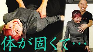 Having a stiff body makes posing difficult for gravure modeling... Tadashi Kaneko provides thorou...