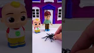 Cocomelon JJ & Papa Meet a Poisonous Spider #cocomelon#toys #shorts