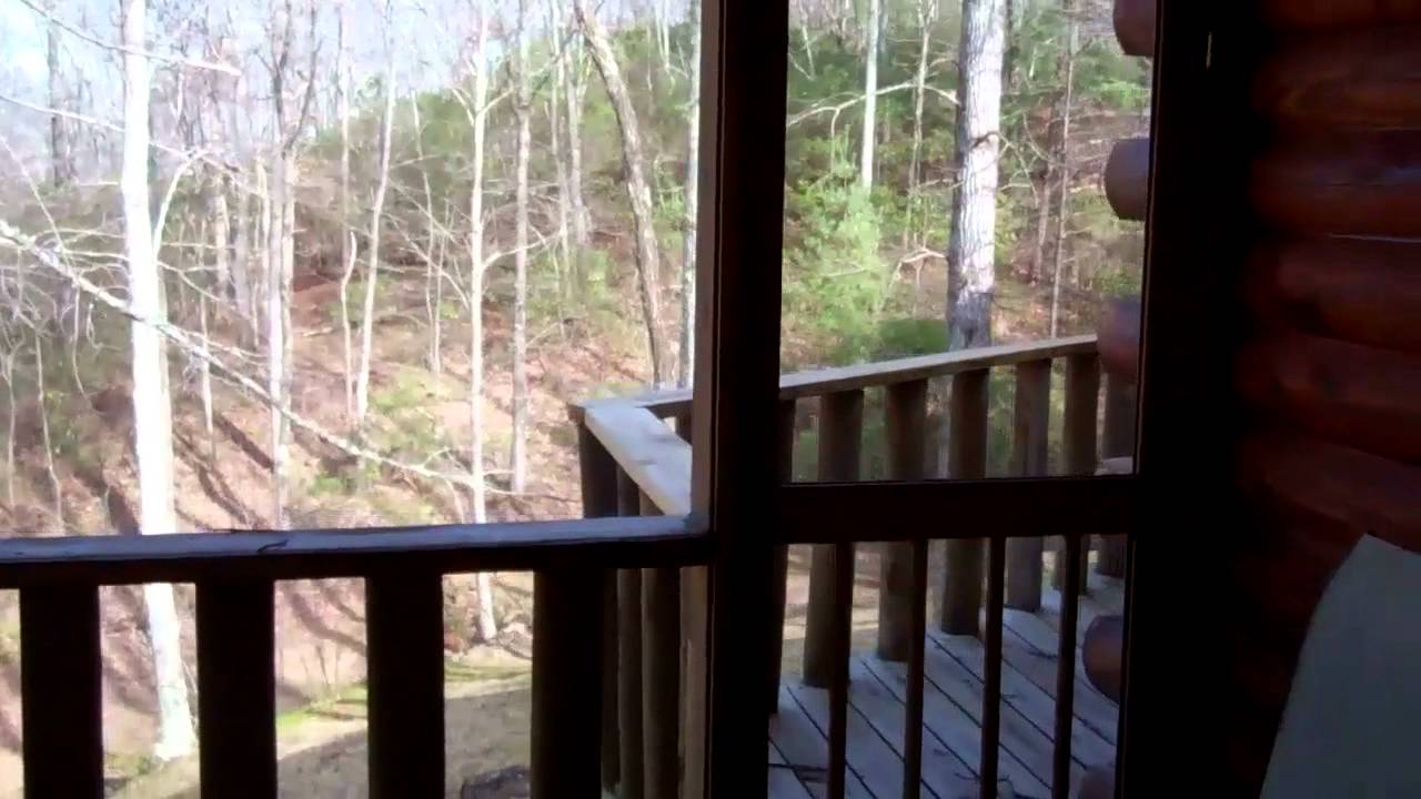 Beautiful Log Home for Sale in the Nantahala National Forest in