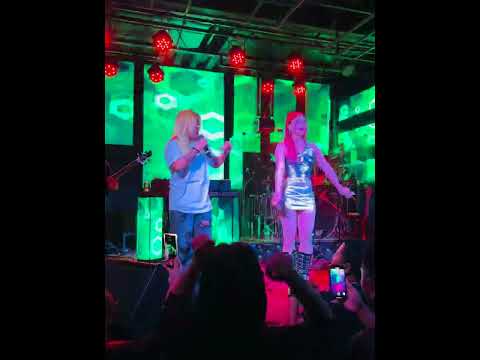နင်မြင်ရင်ကြွေသွားမယ် -CherryThin &MiPhoo