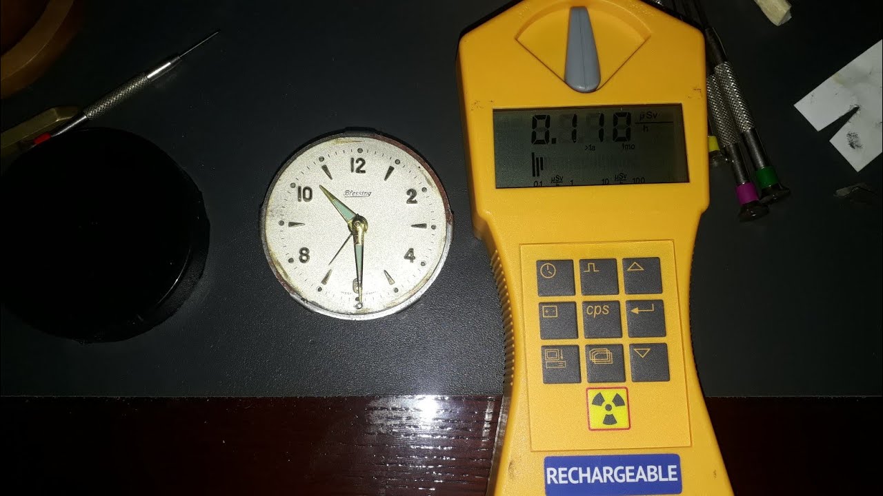 Radioaktivität  in Uhren