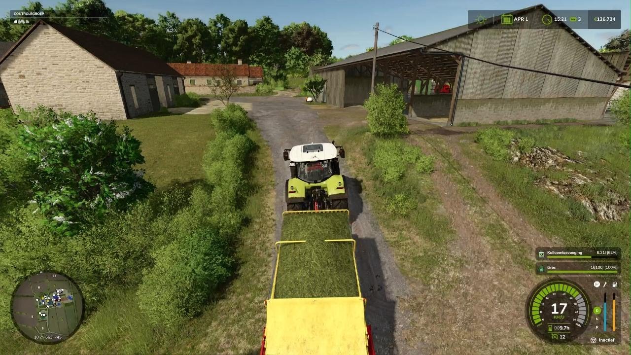 Gras oprapen en de sleufsilo vullen