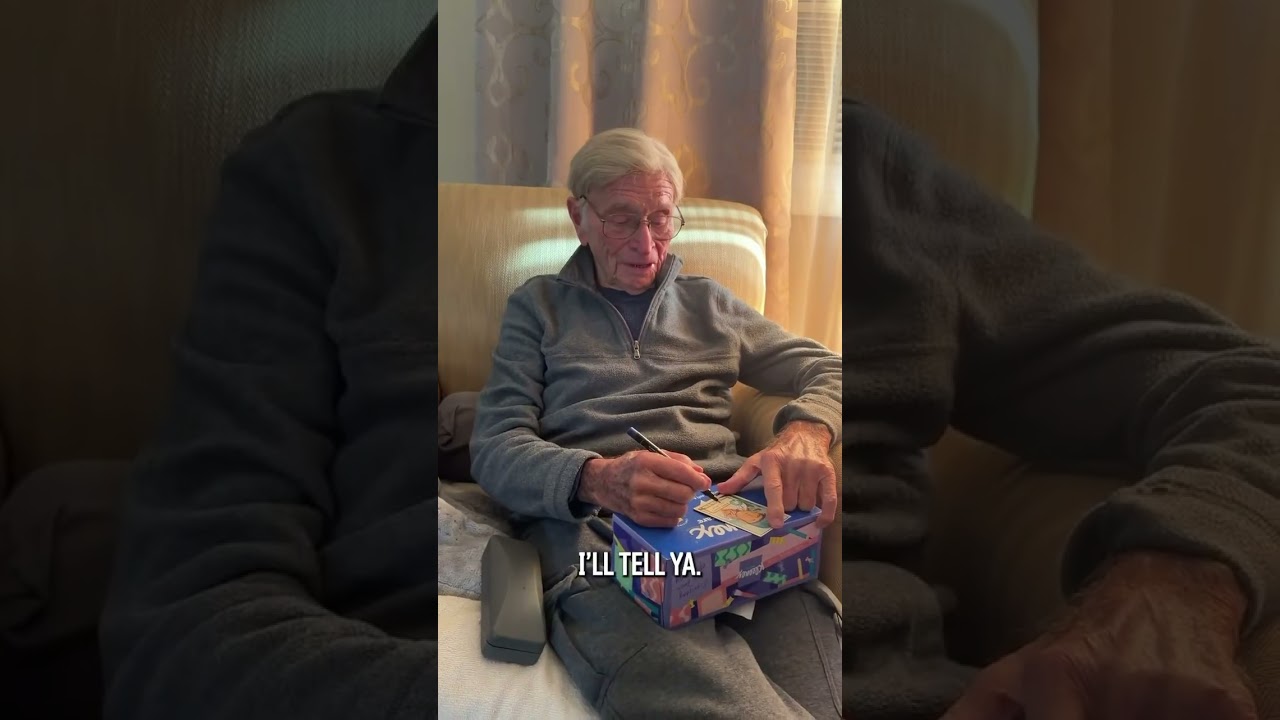 100-YEAR-OLD MLB LEGEND SIGNS HIS CARD 75 YEARS LATER