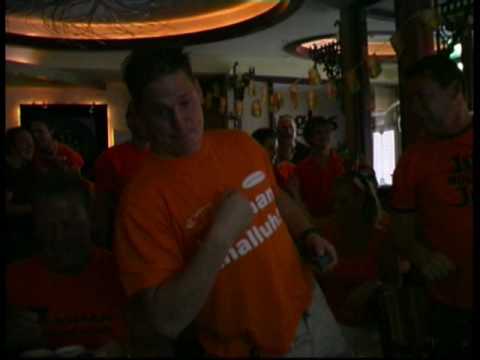 WK voetbal deel 2 Goirle Nederland- Braziel 2 juli 2010.mp4