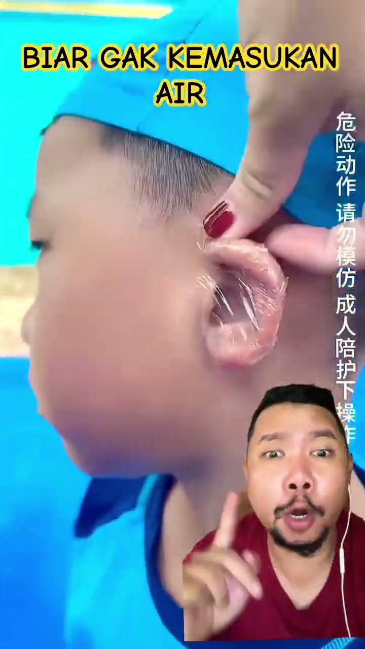 BIAR GAK KEMASUKAN AIR WAKTU BERENANG!!!?? #funny #shortsfeed #shorts