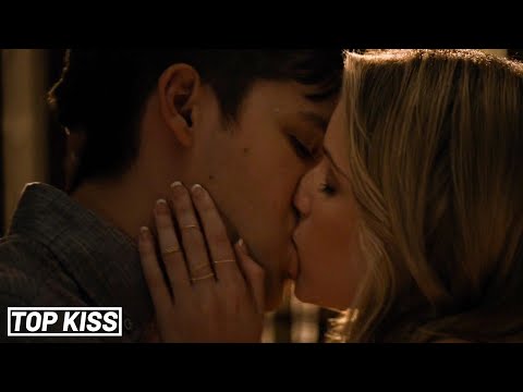 BAD SISTER / KISSING SCENE - Sloane Avery & Devon Werkheiser (Sara & Jason Brady)