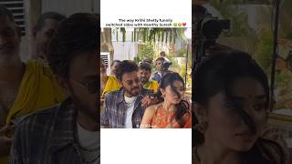 Side Switch Activated 😂#krithishetty #keerthysuresh #southindian #actress #shorts Side Switch Activated 😂#krithishetty #keerthysuresh #southindian #actress #shorts