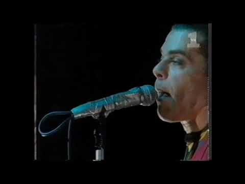 Billericay Dickie - Ian Dury and The Blockheads (Revolver 1978)