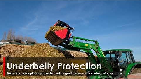 Rata Bucket Grab being used for Maize Silage