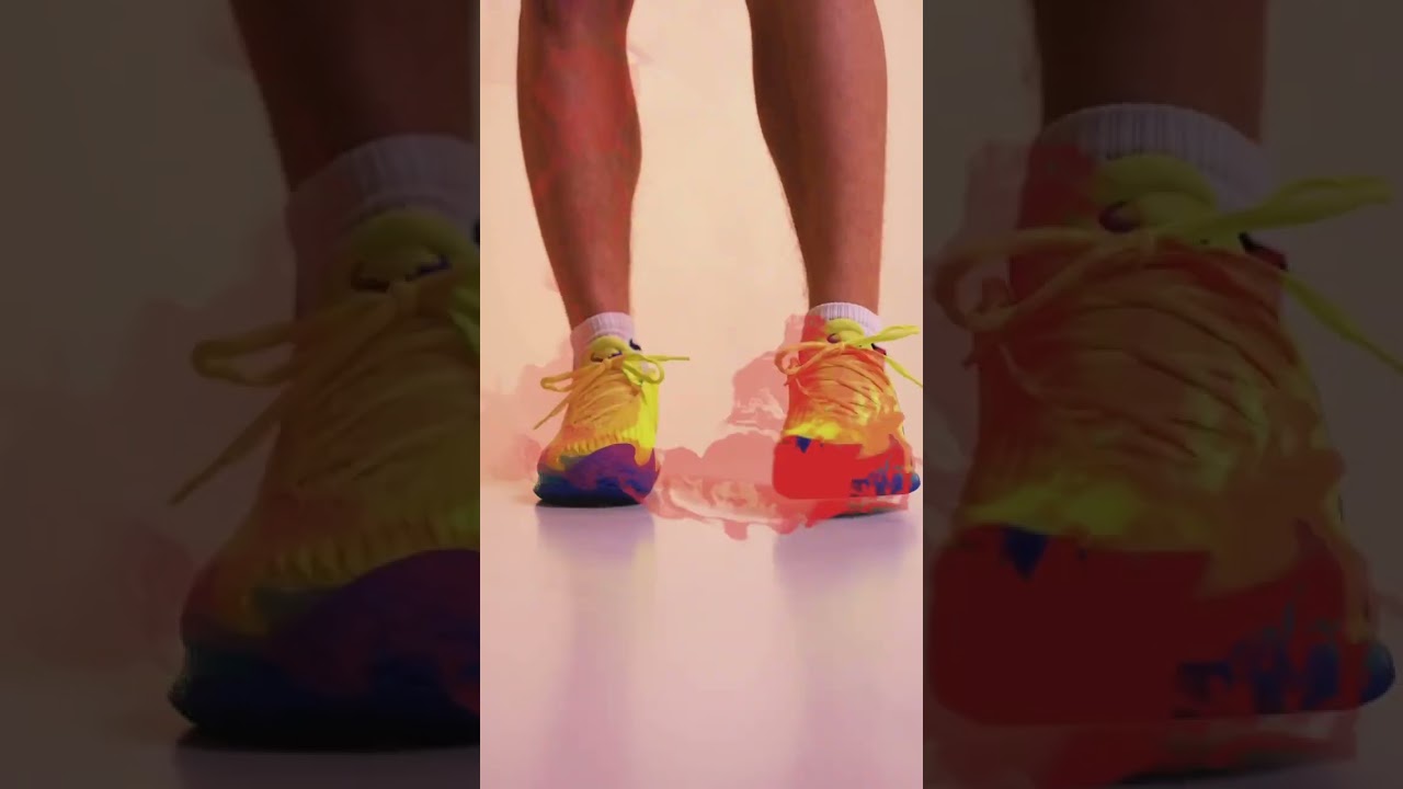 Кроссовки мировой звезды Рафы Надаля. Nike Zoom Vapor Cage 4 Rafa AC Lemon/Blue Shoe Men 