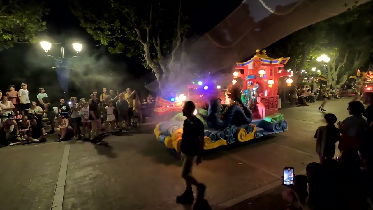 Salou, Spain, PortAventura, 30th Birthday Parade, Full Version #spain #portaventuraworld #salou