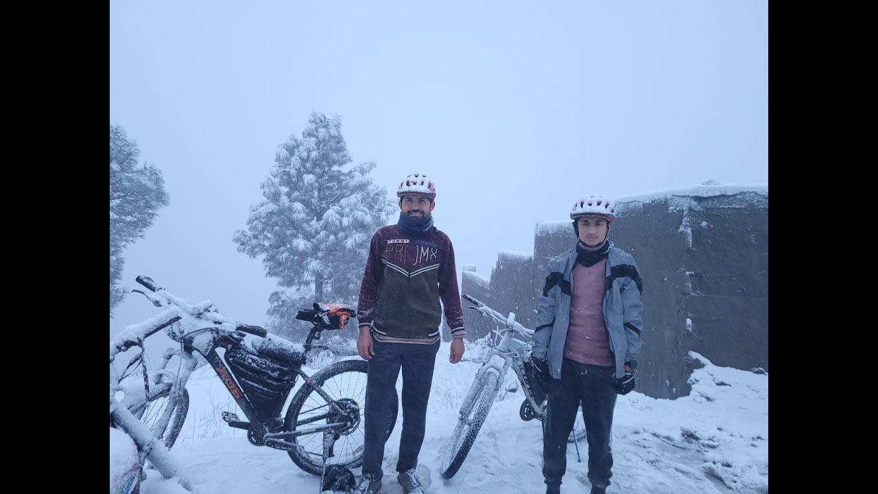 Cycling towards Sarban Top in Snow 23 Jan 2026