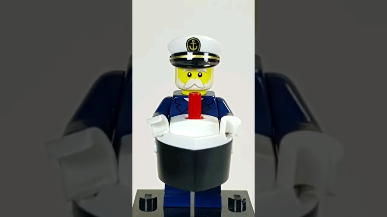 Lego Series 23 Collectible Minifigures 2022 - Ferry Captain 
