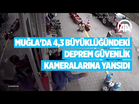 Muğla'da 4,3 büyüklüğündeki deprem güvenlik kameralarına yansıdı