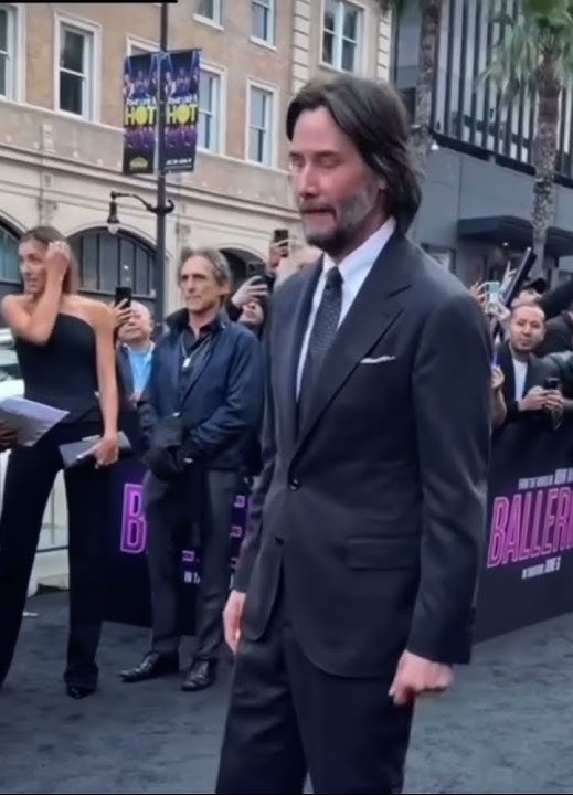 I LAY MY LOVE ON YOU.#mrjohnwick #keanureaves #actor #shortsfeed #shortvideo #shorts #short #act #fy