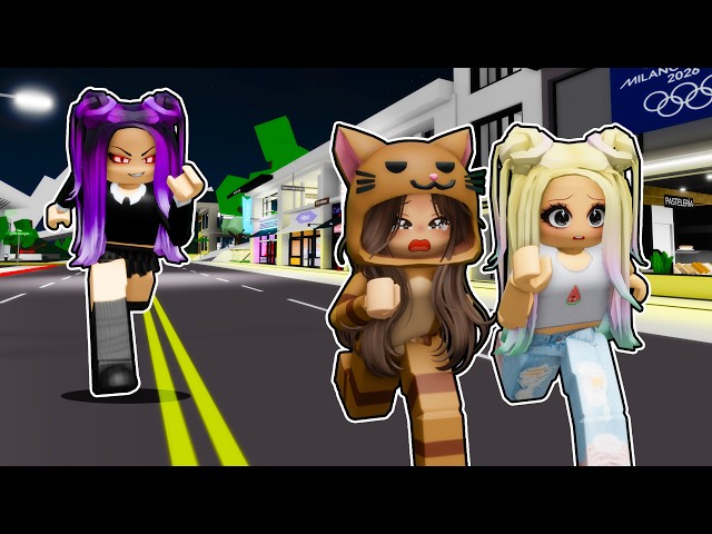 SOBREVIVIMOS al ATAQUE DE LYNA.EXE con Mandarina en Brookhaven Roblox
