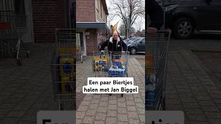 Download Lagu Jan Biggel slaat in voor het Oktoberfest! #shorts MP3 Download Lagu Jan Biggel slaat in voor het Oktoberfest! #shorts MP3