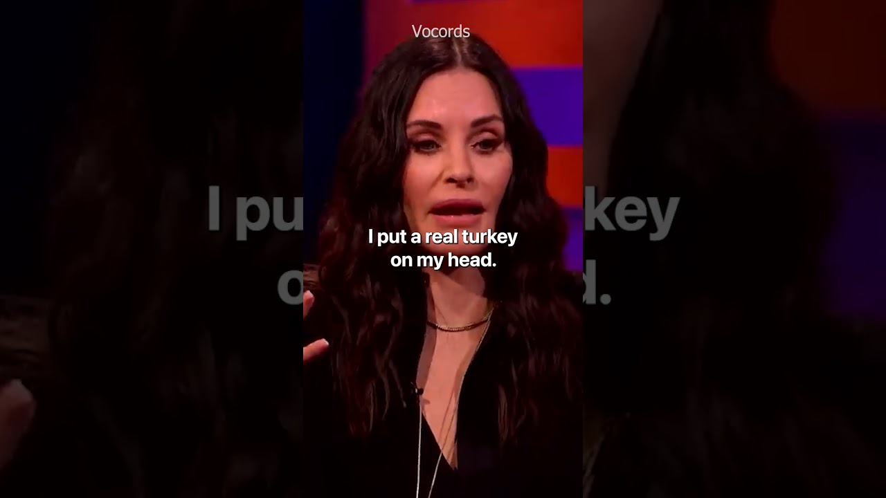 Courteney Cox Recreated The Infamous Friends Turkey Scene with a .........