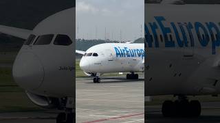 Close Up Aireuropa B788 Ec-Mih