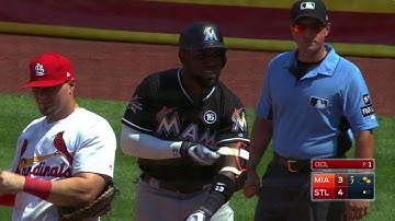 MIA@STL: Ozuna cuts the deficit with RBI single