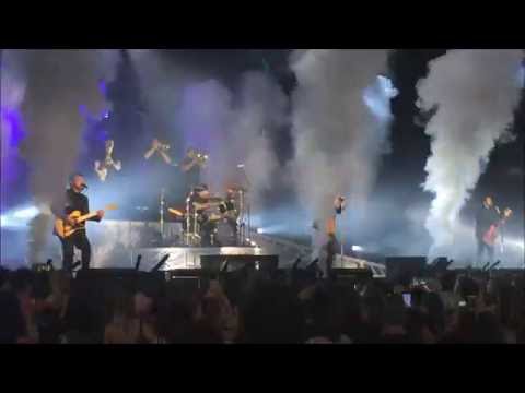 trending concert videos