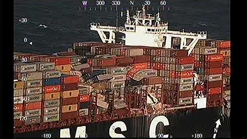 Kustwacht deelt beelden ravage containerschip