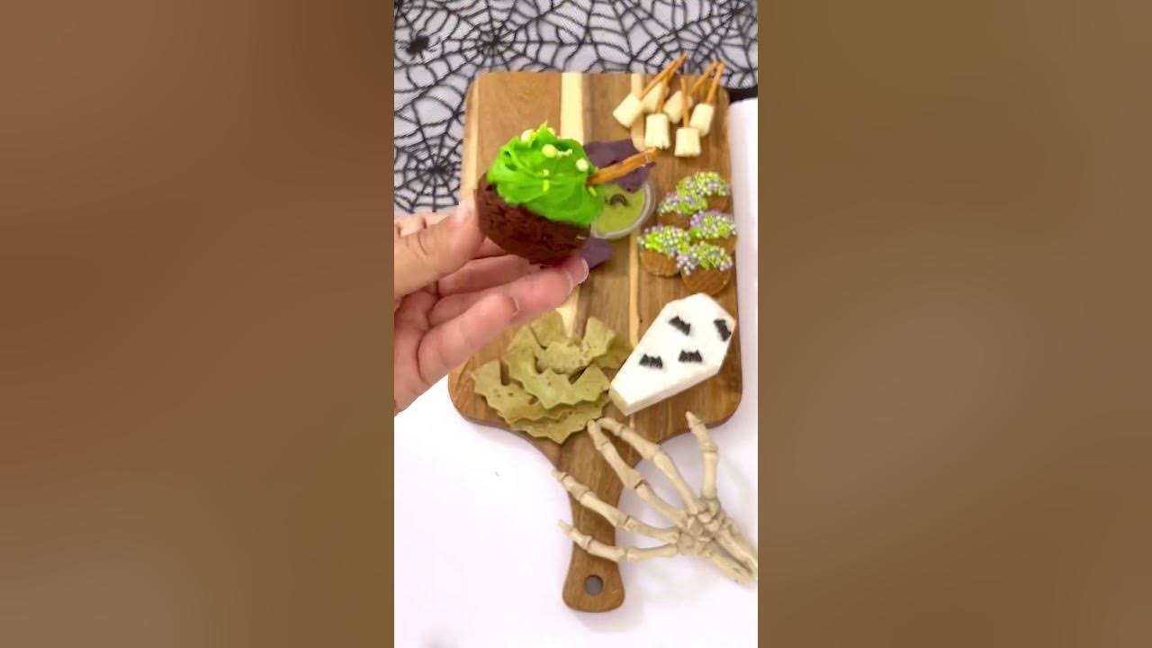 the-cutest-halloween-snack-board-what-should-i-add-to-the-next-one