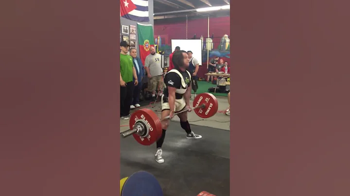 Laura Phelps 534 Deadlift