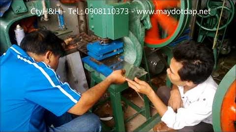 Máy dập thìa inox